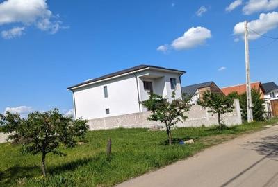 Casa P+1E, 4 dormitoare, 467mp teren, zona Carcea - 1