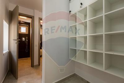 Proprietate specială, de 120 mp, în Rășinari - 10