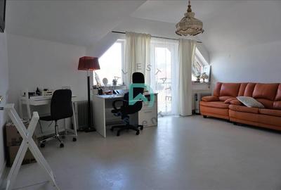 Casă cu 5 camere cu Canalizare în Noua - 3