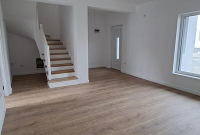 Vila 4 camere, intabulata, Iasi - 17