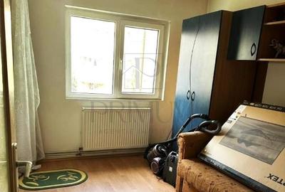 FREIDORF - ETAJ 1 - BLOC IZOLAT - 3 camere - decomandat - centrala proprie - 3