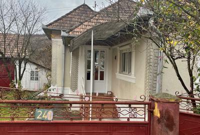 Casă cu 2 camere în Bunești - 8