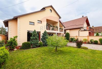 Casă individuală cu 4 camere în Periferie