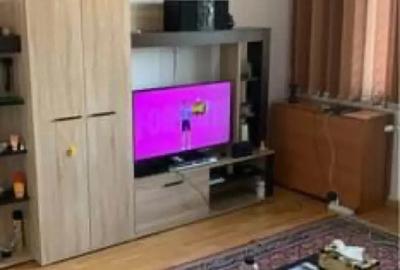 Apartament cu 3 camere semidecomandat în 1 Mai - 2