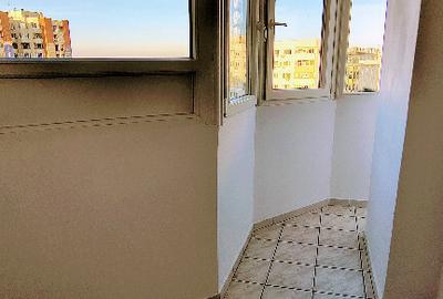 Apartament cu 4 camere decomandat în 1 Mai - 1
