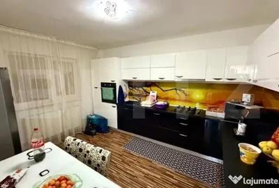 Casă cu 5 camere cu Teren 336 Mp în Central - 3