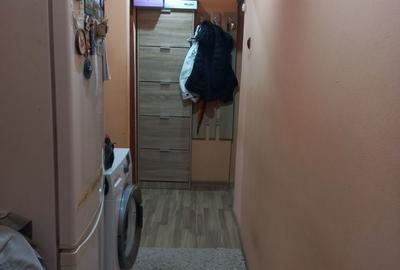Apartament cu 3 camere semidecomandat în Sud - 3
