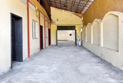 Hala/Spatiu de Productie | Fosta fabrica de sucuri | 185 mp | Comision 0% - 8