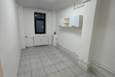 Apartament 2 camere, 50 mp, zona Calea Bucure?ti - 3