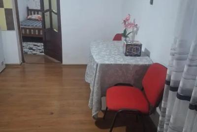Casă cu 7 camere cu Teren 271 Mp în Central - 7