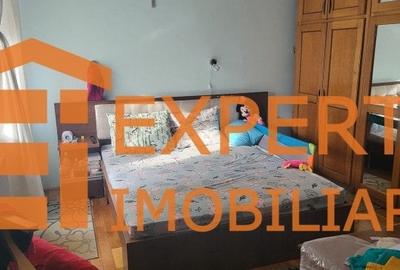 Casa situata in zona Bratianu din caramida - 4