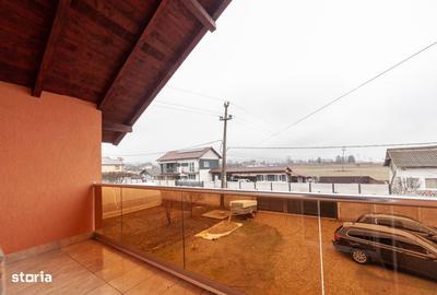 Casă cu 4 camere cu Garaj în Călinești - 10