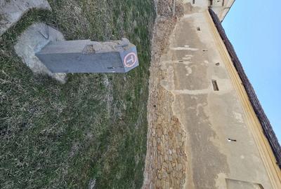 Casă cu 2 camere cu Teren 1377 Mp în Cloașterf - 9