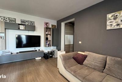 Apartament cu 3 camere semidecomandat în Girocului - 2