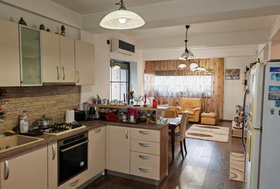VANZARE CASA VILA TIP DUPLEX - 6