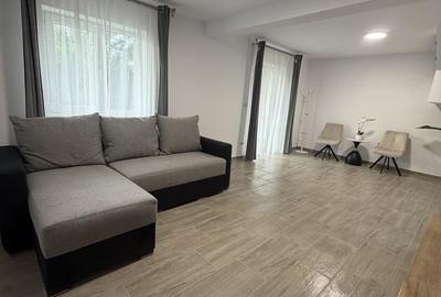 Casă cu 4 camere cu Teren 200 Mp în Ipotești - 1
