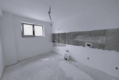 Duplex cu 4 camere cu Canalizare în Central - 10