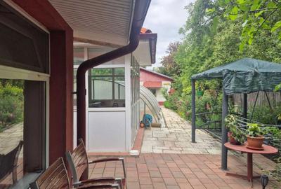 Casă cu 4 camere în Ultracentral - 2