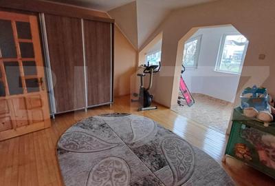 Casă cu 5 camere cu Garaj în Centura - 13