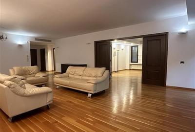 Apartament 200mp, terase, garaj. - 2