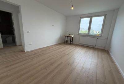 Apartament cu 3 camere semidecomandat în Dristor - 12