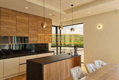 Casă individuală cu 6 camere cu Canalizare în Borhanci - 2