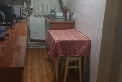 Vanzare apartament cu 3 camere - 2