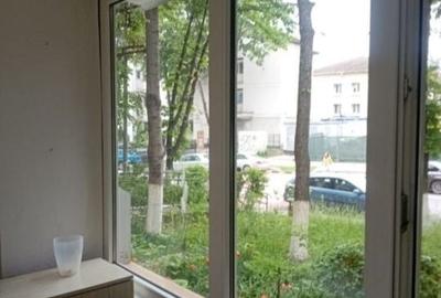 Apartament cu 3 camere decomandat în Central - 2