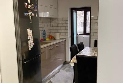 Apartament 2 camere La Cheie, Totul Nou Progresu, etaj 1 - 4