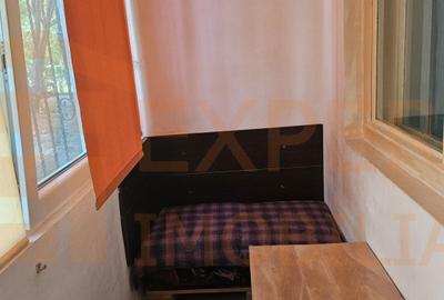 Garsoniera zona Abator - 4