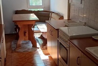 Apartament cu 2 camere decomandat în Titan - 8