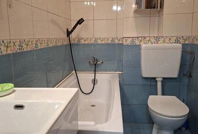 Apartament cu 3 camere semidecomandat în Central - 3