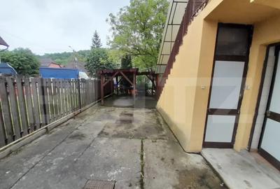 Casă cu 3 camere în Central - 9