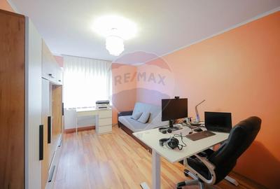 Casa familie mare Episcopia, 6 camere, garaj, curte 500 mp, de vanzare - 11