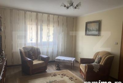 Casă cu 8 camere cu Teren 1000 Mp în Central - 3