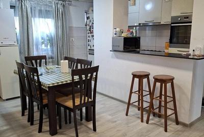 Apartament cu 3 camere decomandat în Central - 2