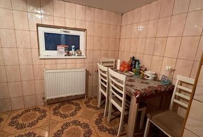 Casă cu 3 camere decomandat în Central - 3