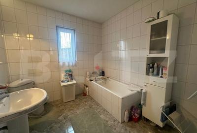 Imobil cu 12 camere/2 spatii comerciale, 210/283 mp, zona-semicentrala - 7