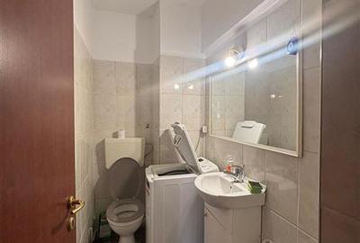 Apartament cu 3 camere semidecomandat, mobilat în Libertății - 11