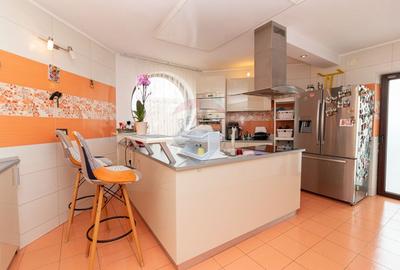 Casă cu 6 camere cu Teren 509 Mp în Vârteju - 4