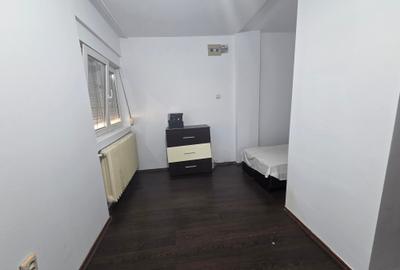Apartament cu 2 camere nedecomandat în Badea Cârțan - 3
