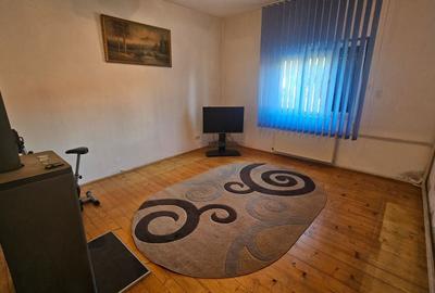 Casă cu 4 camere în Pârneava - 16
