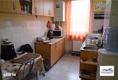 Apartament cu 3 camere decomandat în Tudor - 7