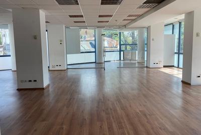 Birou, de 260 mp, în Victoriei - 1