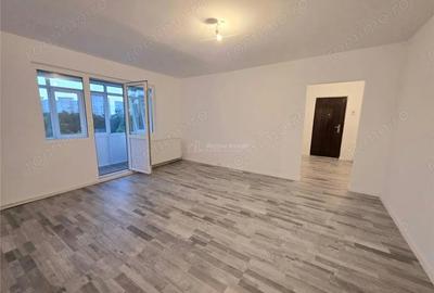 Apartament cu 2 camere semidecomandat în Micro 3 - 10