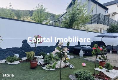 Casă cu 4 camere cu Teren 300 Mp în Central