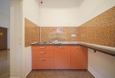 Spațiu comercial, de 123.69999694824 mp, în 15 Noiembrie - 19