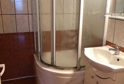 Apartament cu 3 camere decomandat în Est - 3