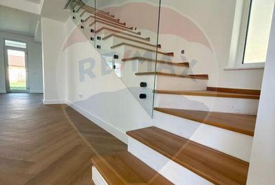 Casă cu 4 camere cu Teren 500 Mp în Cârcea - 11