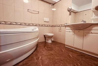 Casa de inchiriat cu sauna si piscina in complexul  Gradinile Soarelui - 15